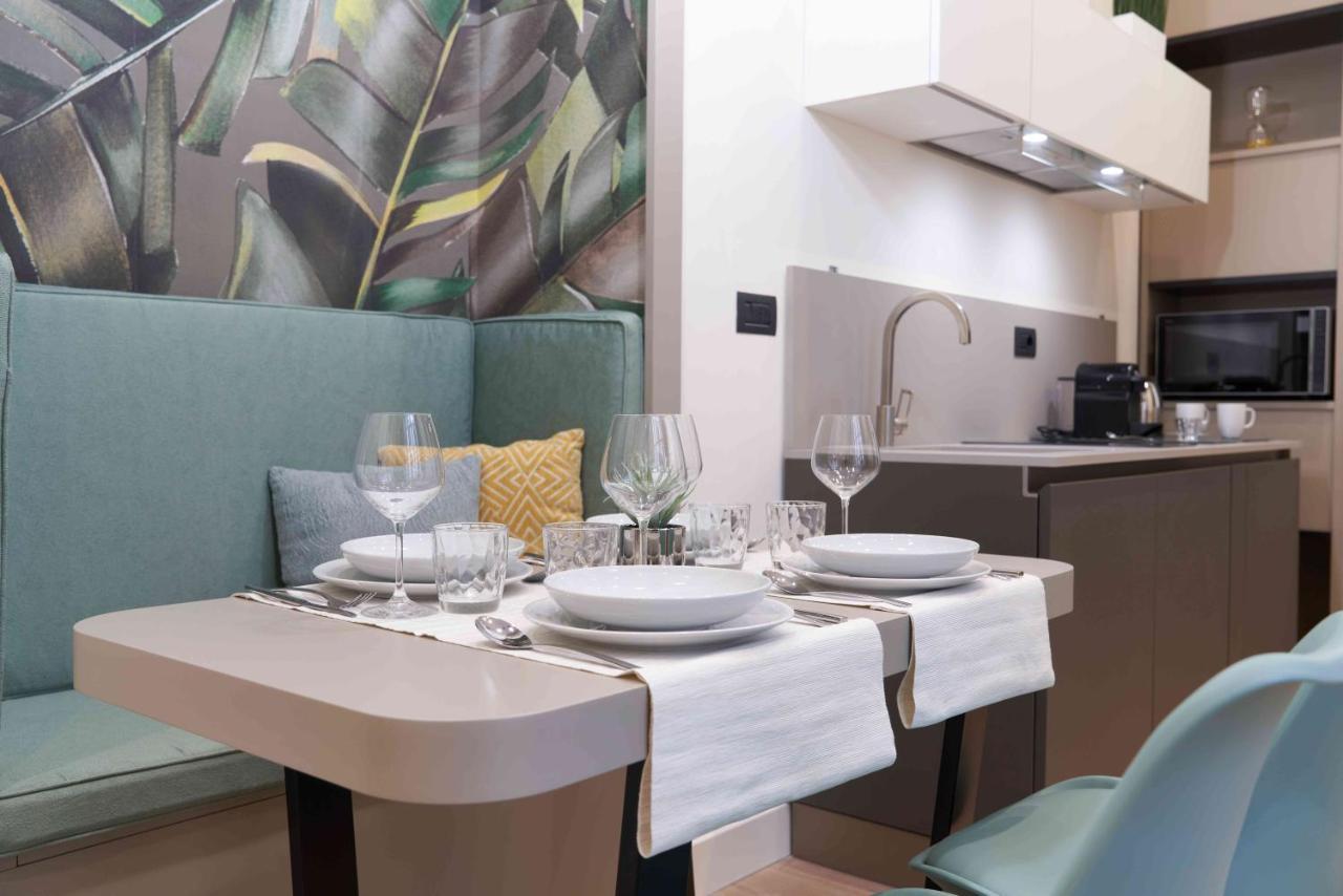 The One Napoli Luxury Apartment Exterior foto