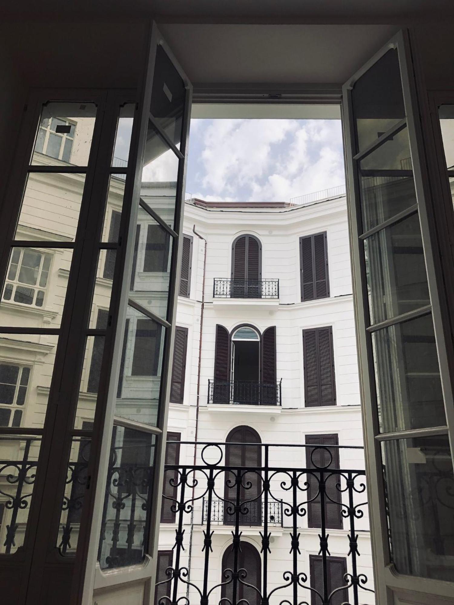 The One Napoli Luxury Apartment Exterior foto